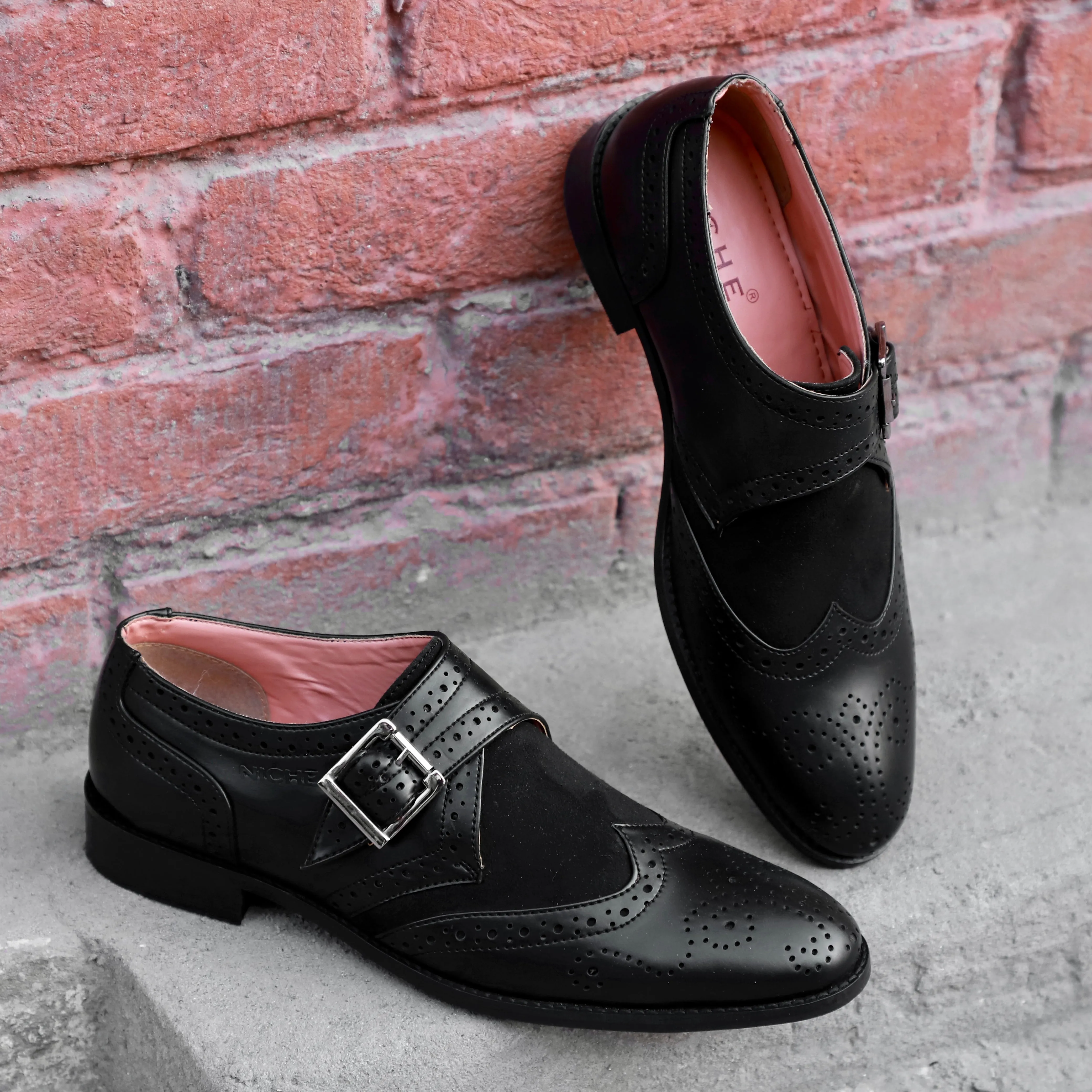 NICHE Black Dual Tone Single Strap Monk