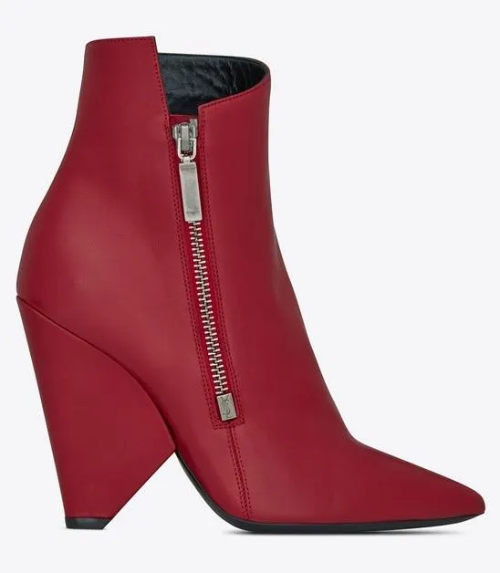 Niki Wedge Bootie in Leather - Red